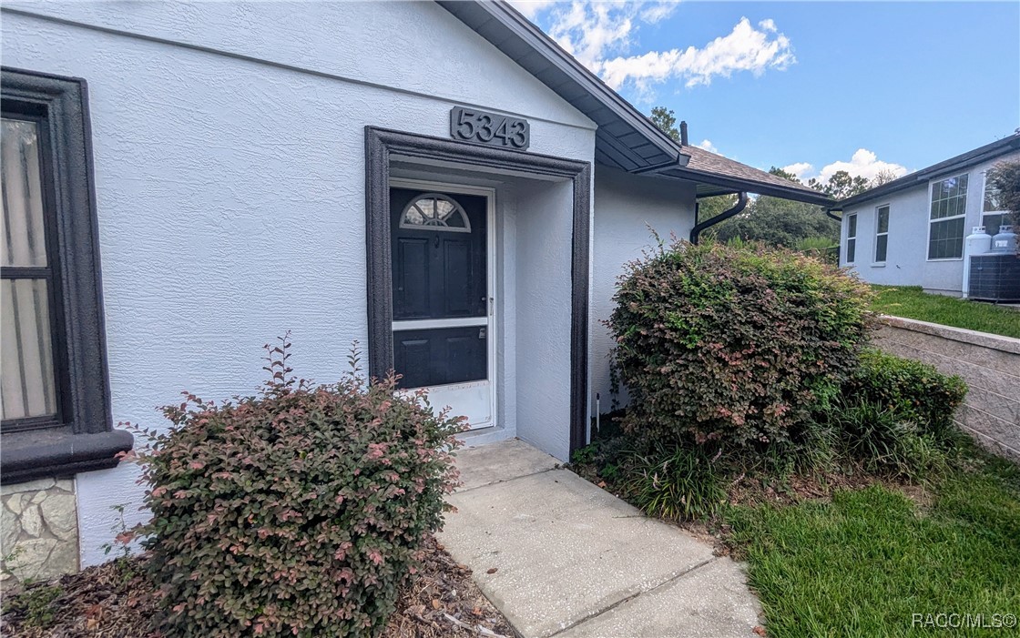 5343 W Customer Court