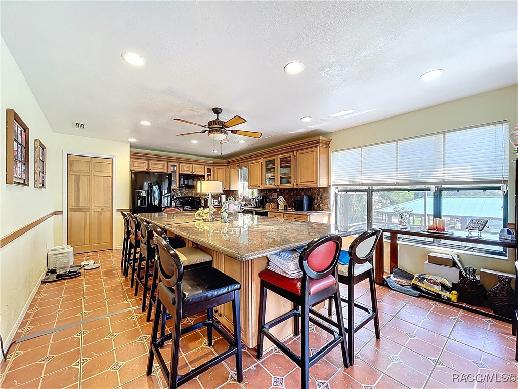 1821 NW 20th Avenue