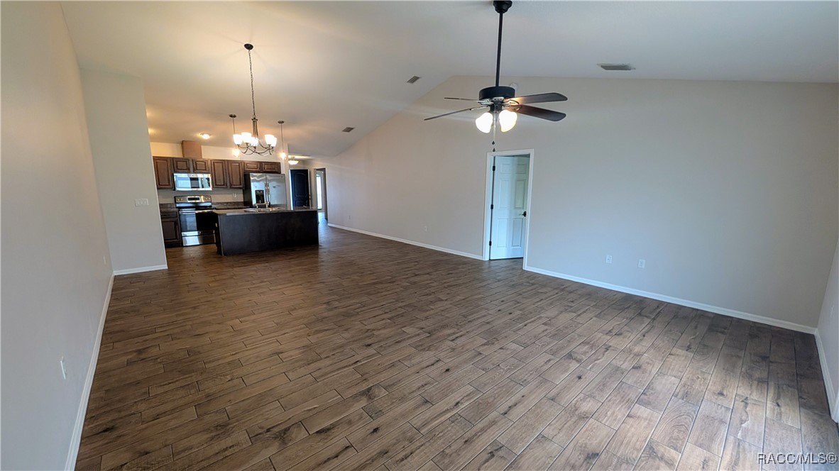 5333 W Customer Court