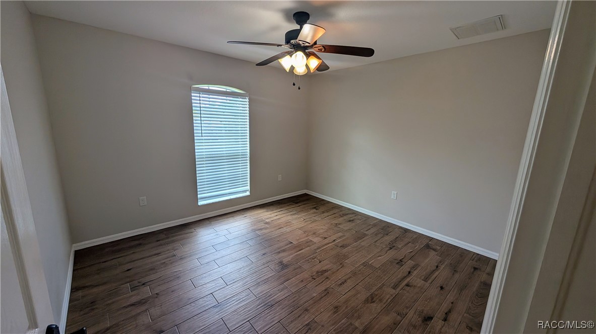 5333 W Customer Court
