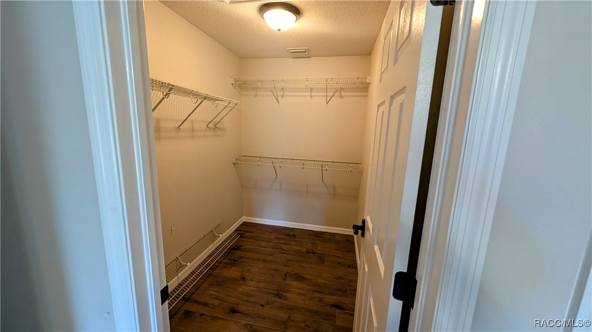 5333 W Customer Court