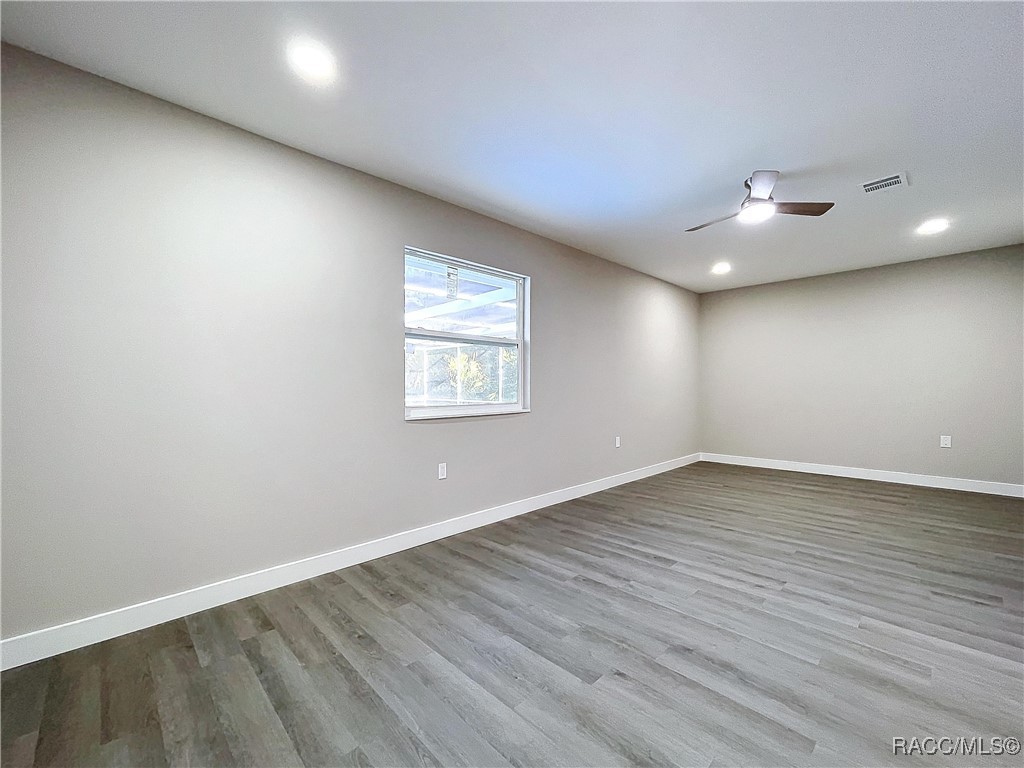 5040 N Baywood Drive