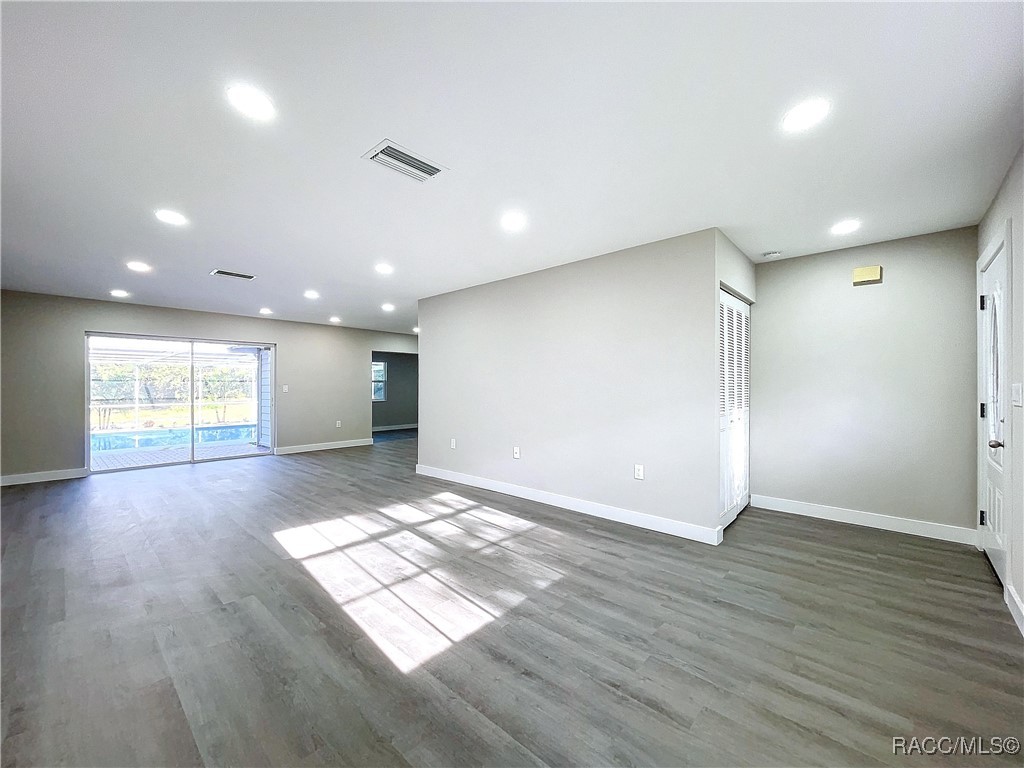 5040 N Baywood Drive