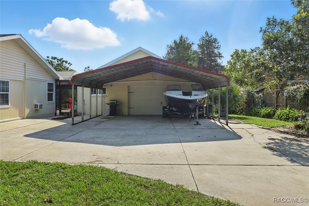 10299 N War Horse Point