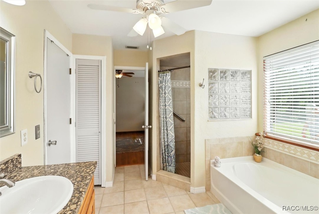 10299 N War Horse Point