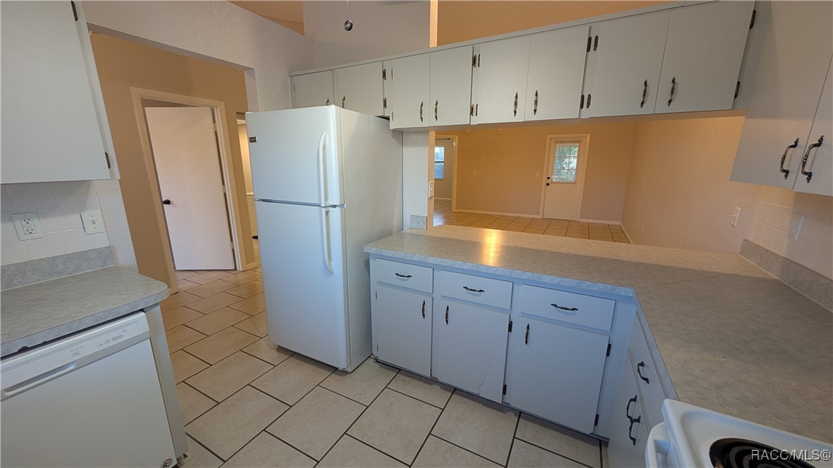 5334 W Customer Court