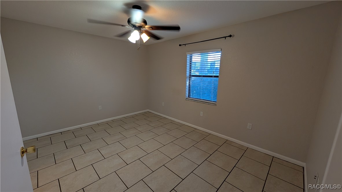 5334 W Customer Court