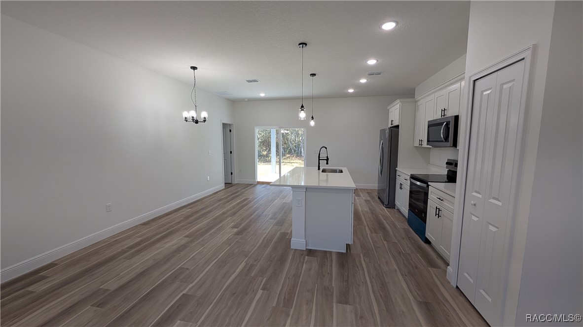 9298 N Akola Way