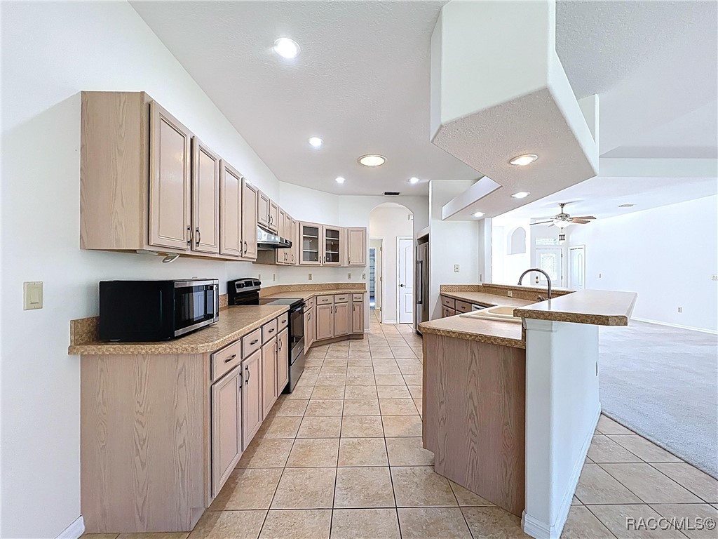 5950 N Petunia Terrace
