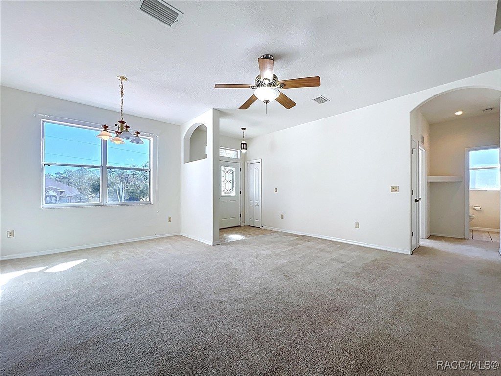5950 N Petunia Terrace