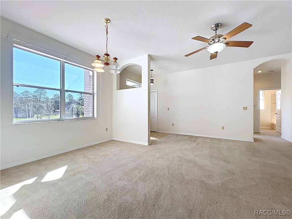 5950 N Petunia Terrace