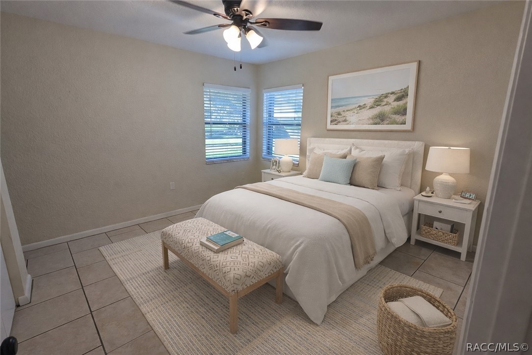 5348 W Customer Court