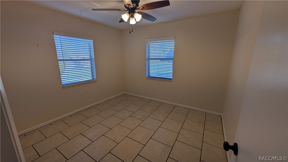 5348 W Customer Court