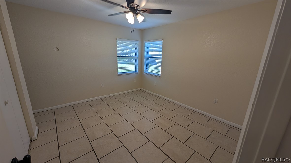5348 W Customer Court