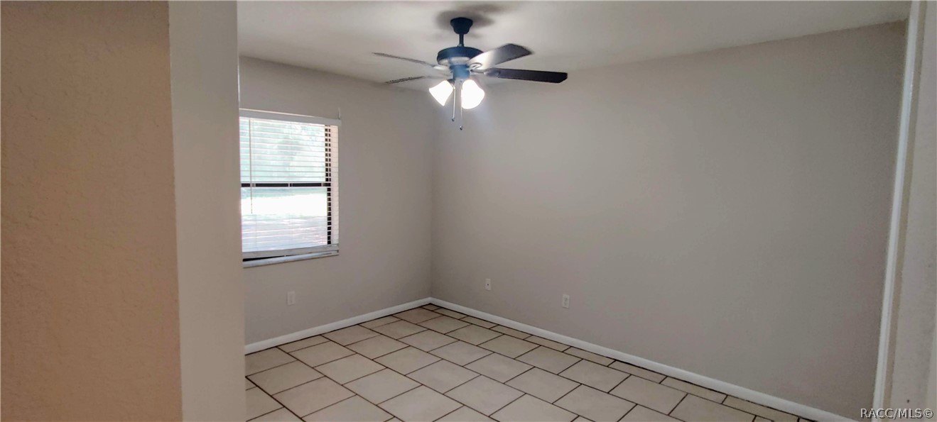 5356 W Customer Court