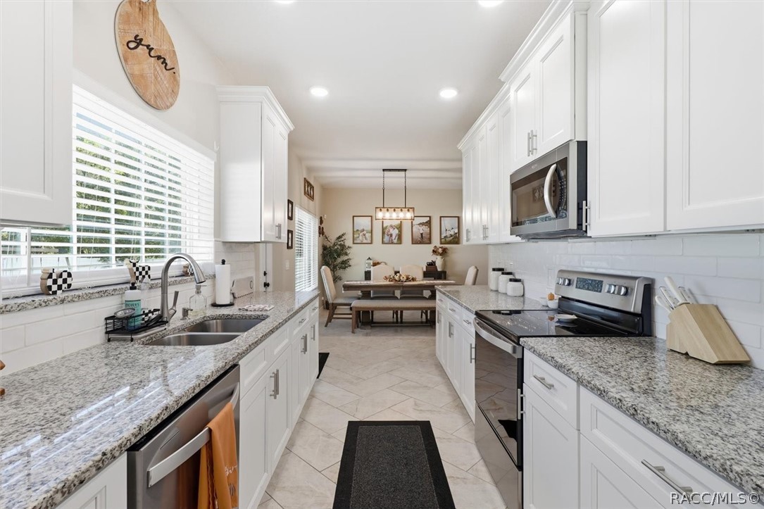 6465 N Dunlap Terrace