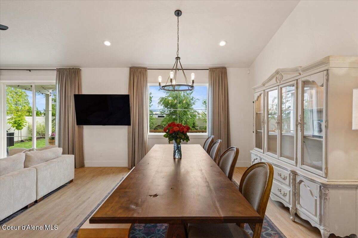 2917 N BYGONE WAY