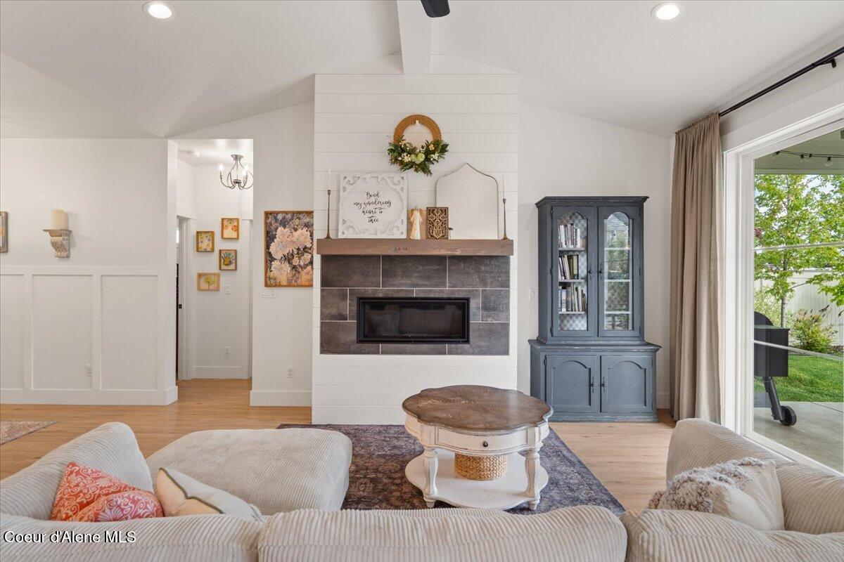 2917 N BYGONE WAY