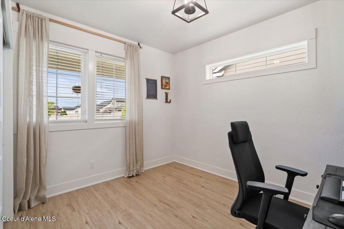 2917 N BYGONE WAY