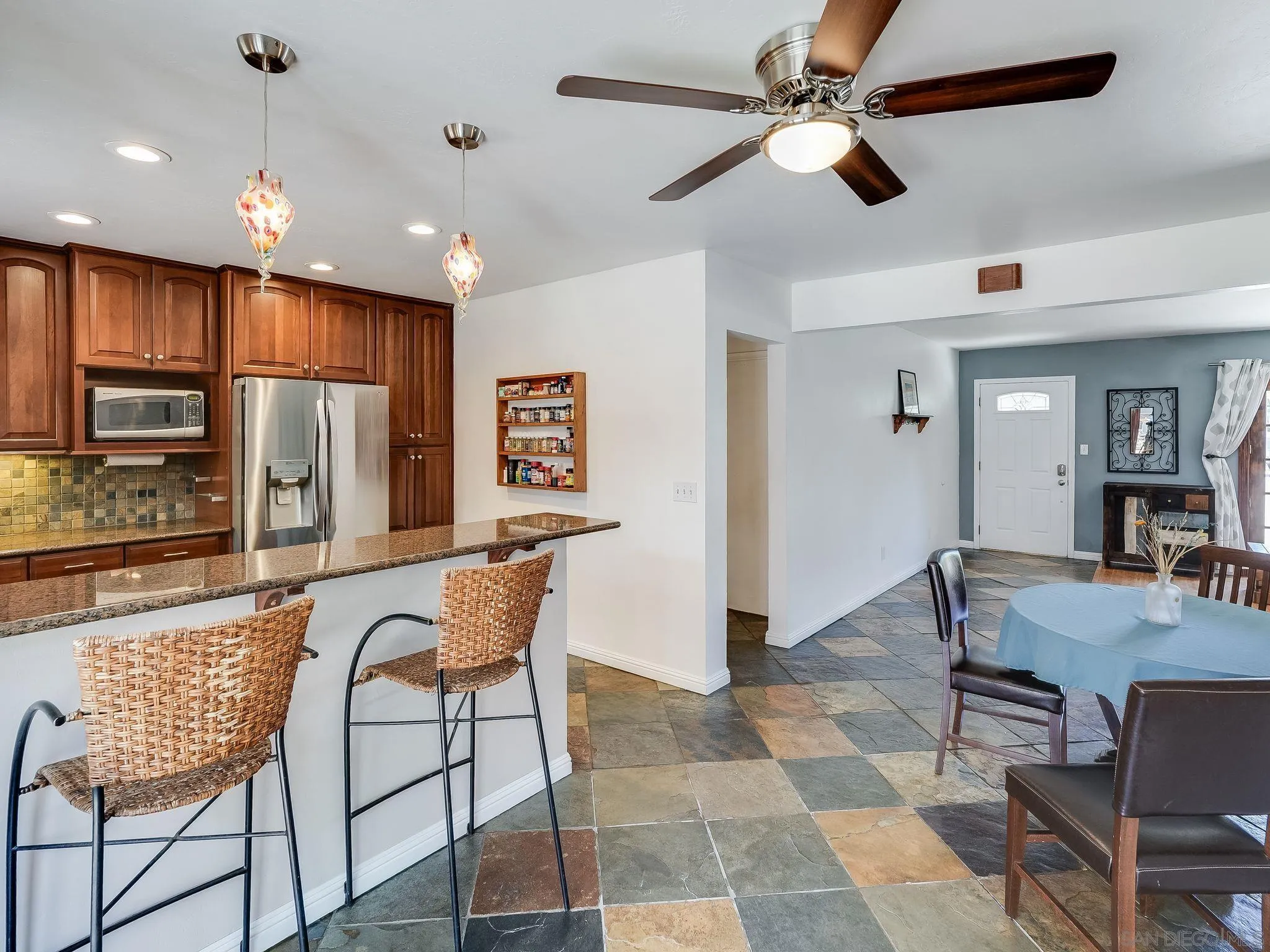 1080 Aloha Dr