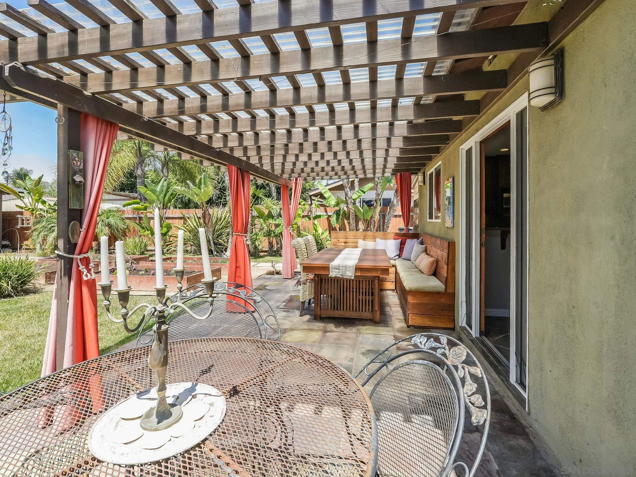 1080 Aloha Dr