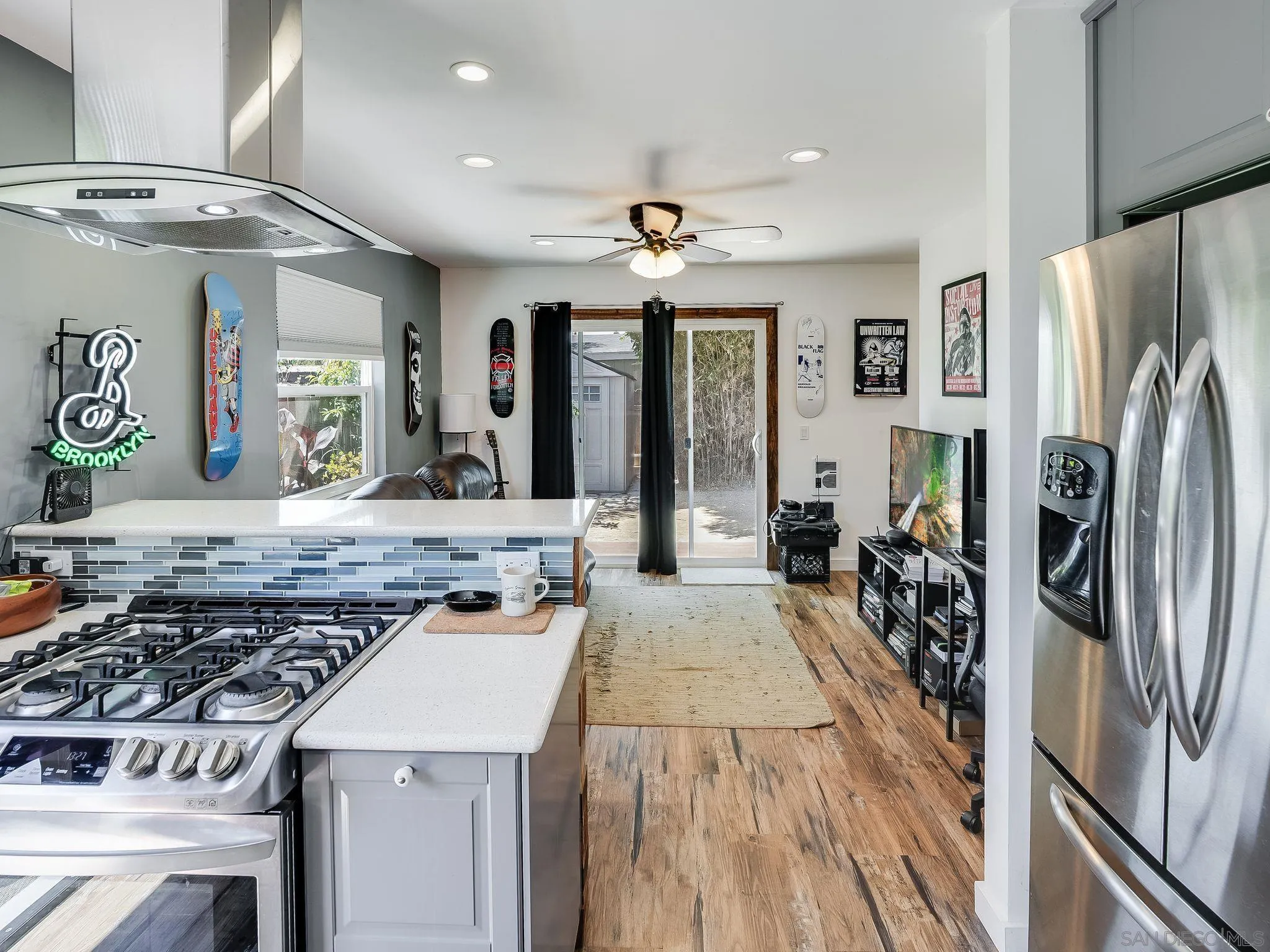 1080 Aloha Dr