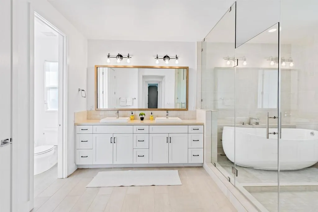 1204 Lanai Court