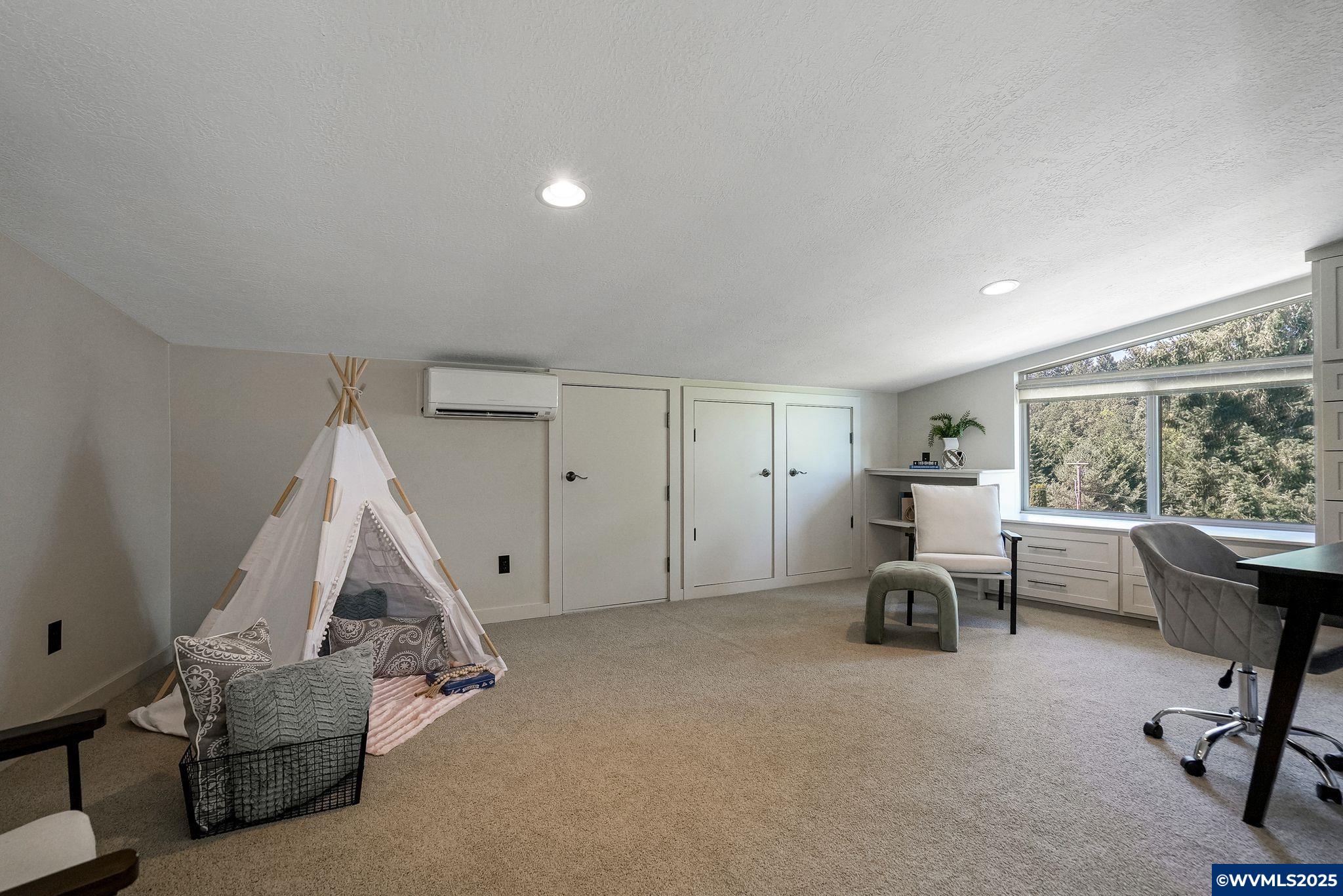 3714 Wishram Dr