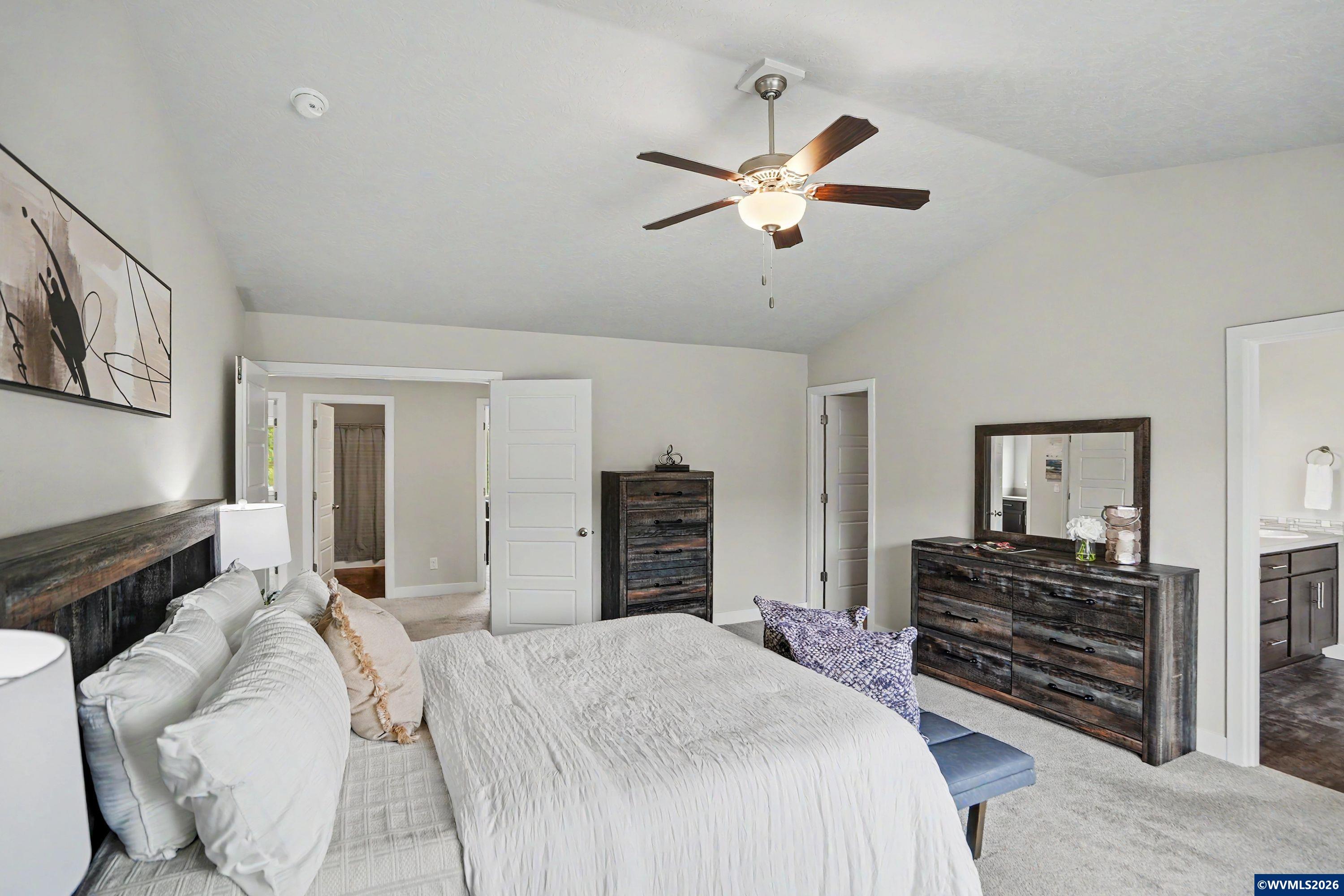 766 Willowbrook Dr