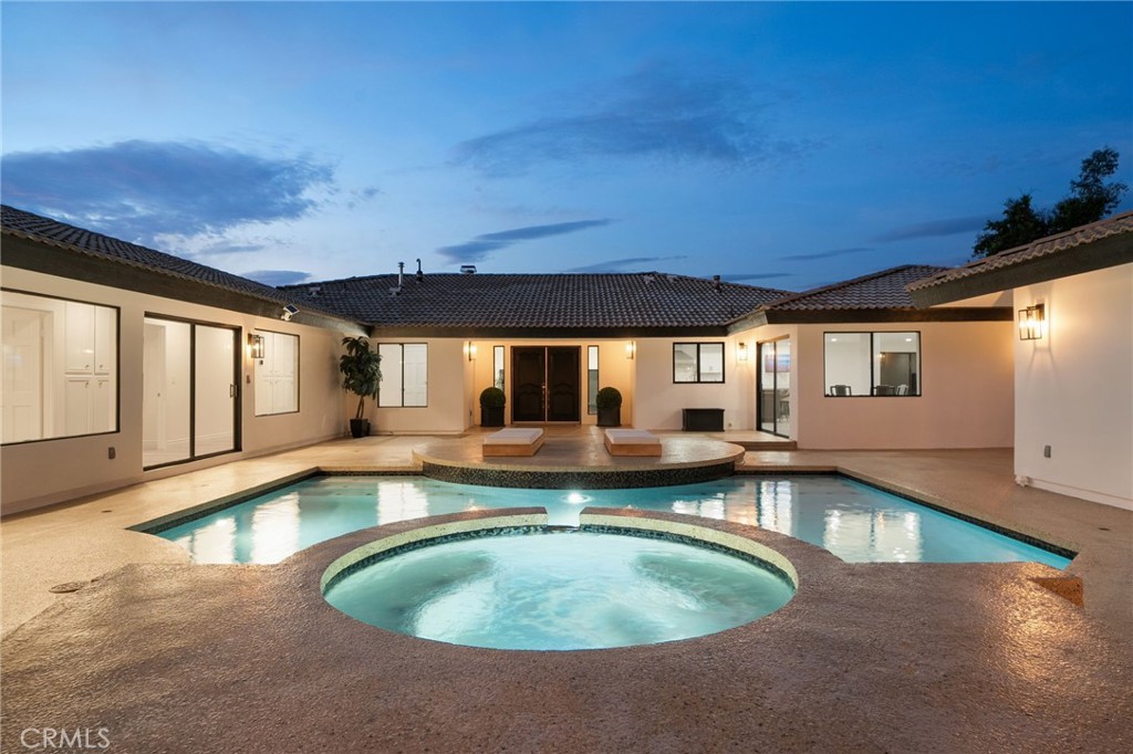 1200 Sunnyside