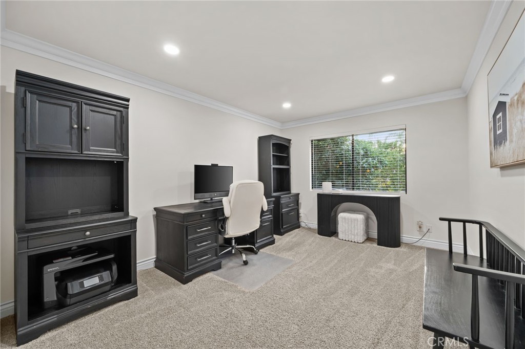 1200 Sunnyside