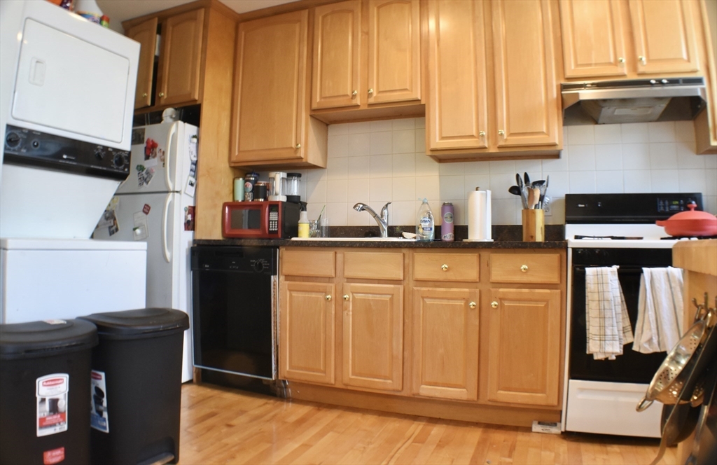 518 Columbus # 4