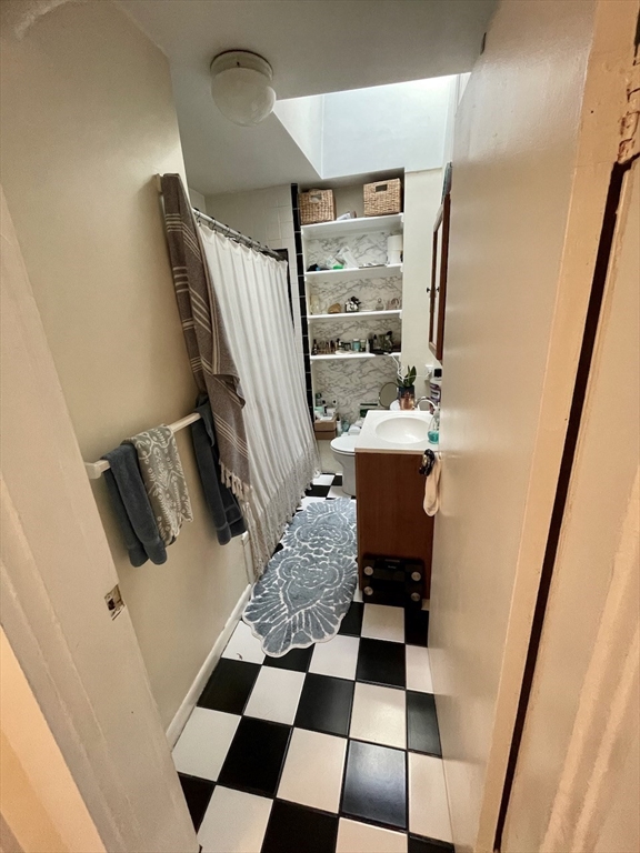 12 E Springfield # 4