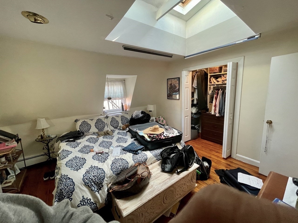 12 E Springfield # 4