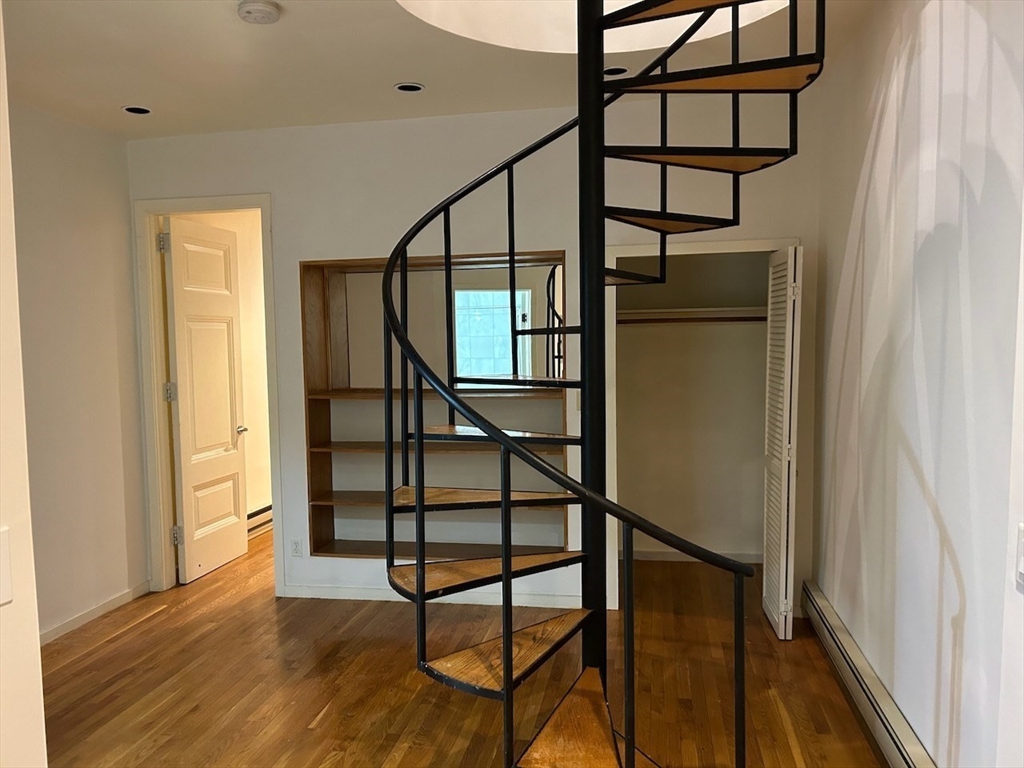 174 Commonwealth Ave. # 1
