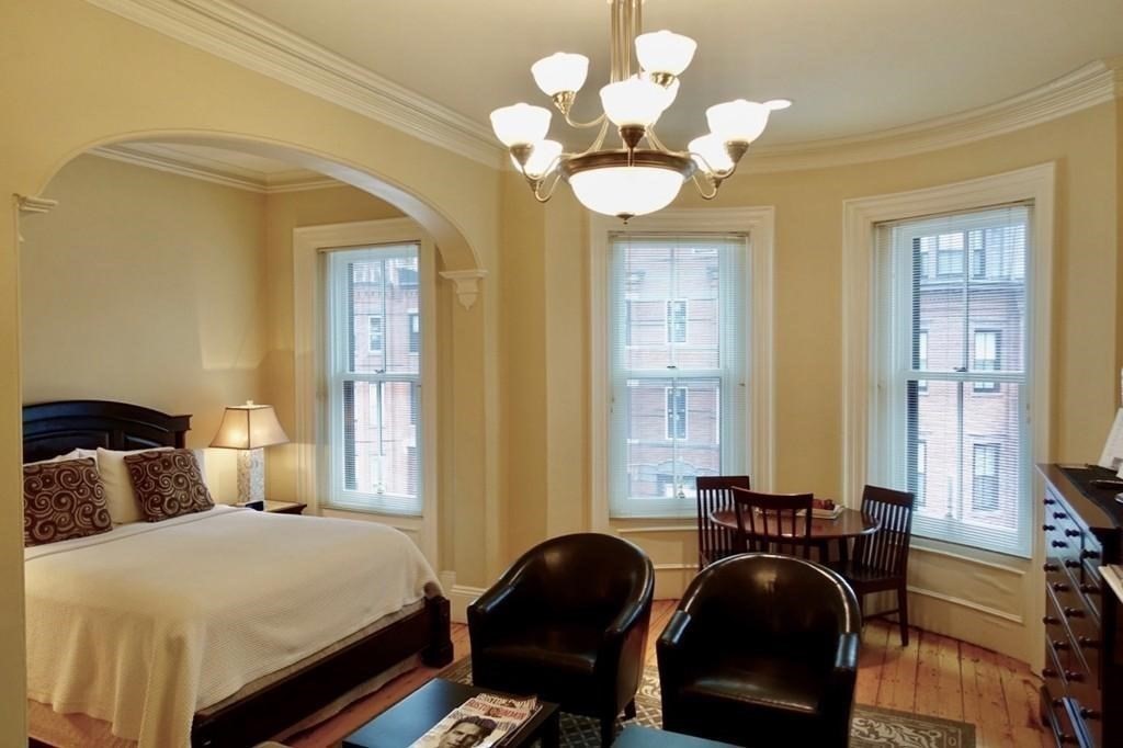 4 Claremont Park # 2F
