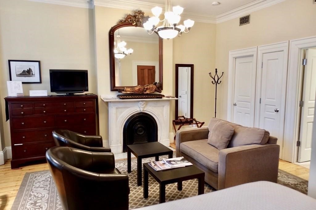 4 Claremont Park # 2F