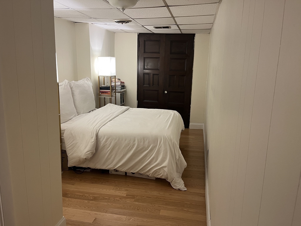397 Beacon Unit: BR