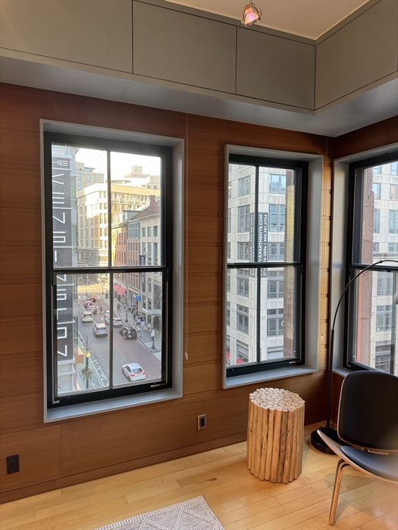 16 Lagrange Street # 5