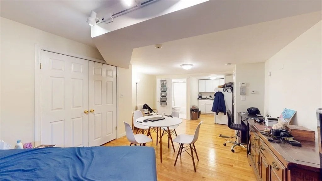 170 Marlborough Unit: BF