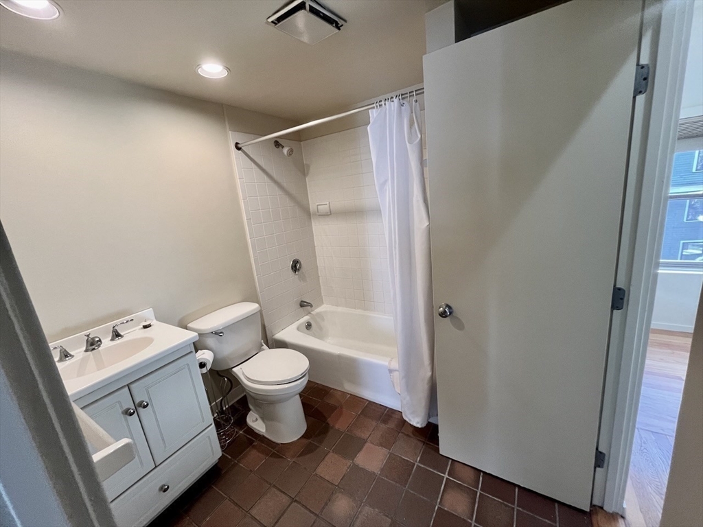 44 Gorham Street # 44, Cambridge Unit: 44