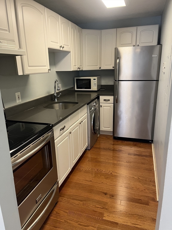 9 Appleton Street # 205