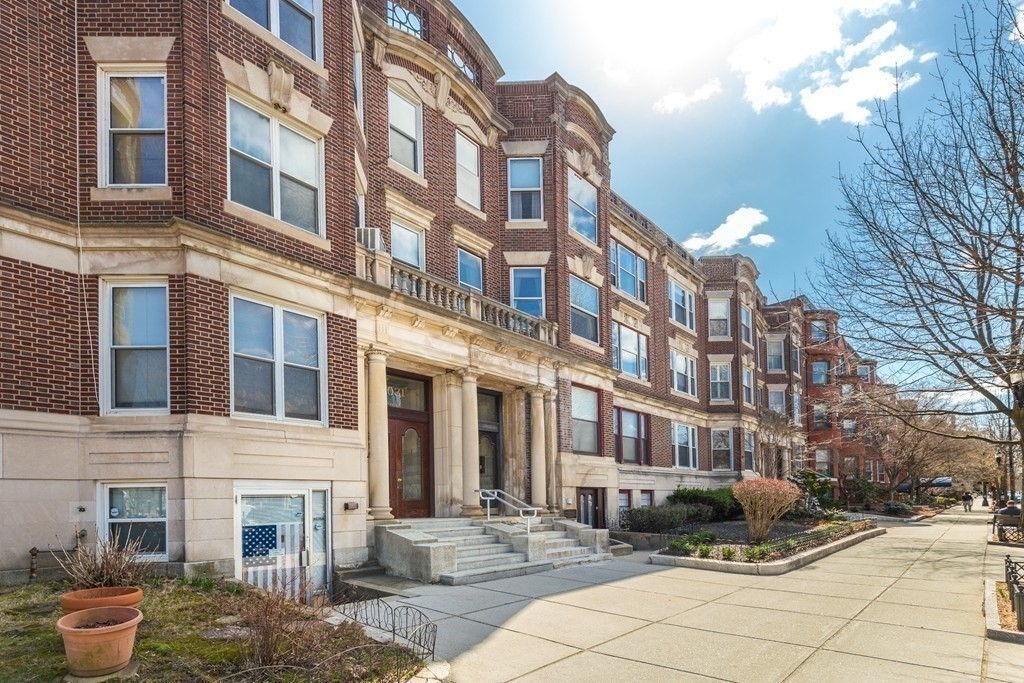 1033 Beacon Street # 1