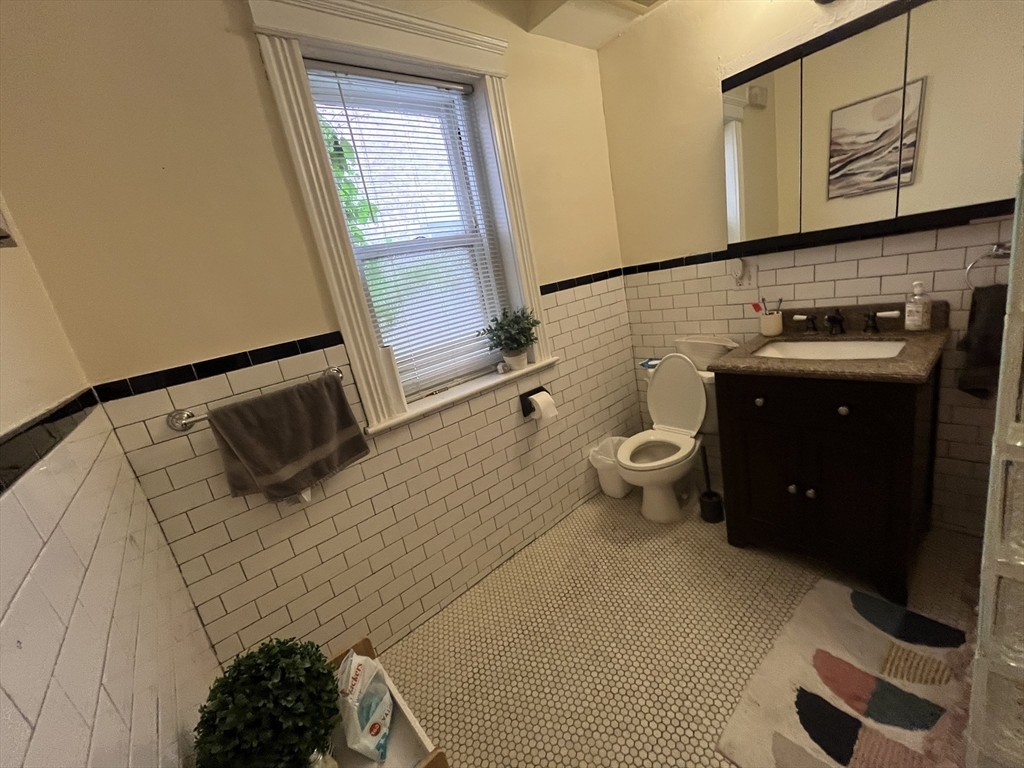 1033 Beacon Street # 1