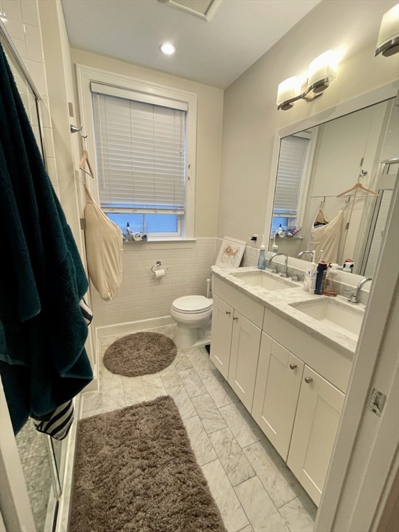 652 Massachusetts Avenue # 1