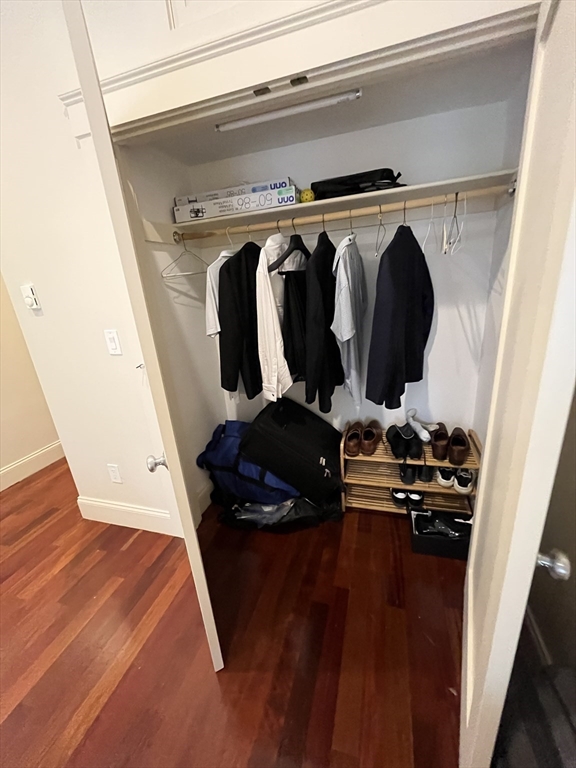 170 Saint Botolph Street # 4