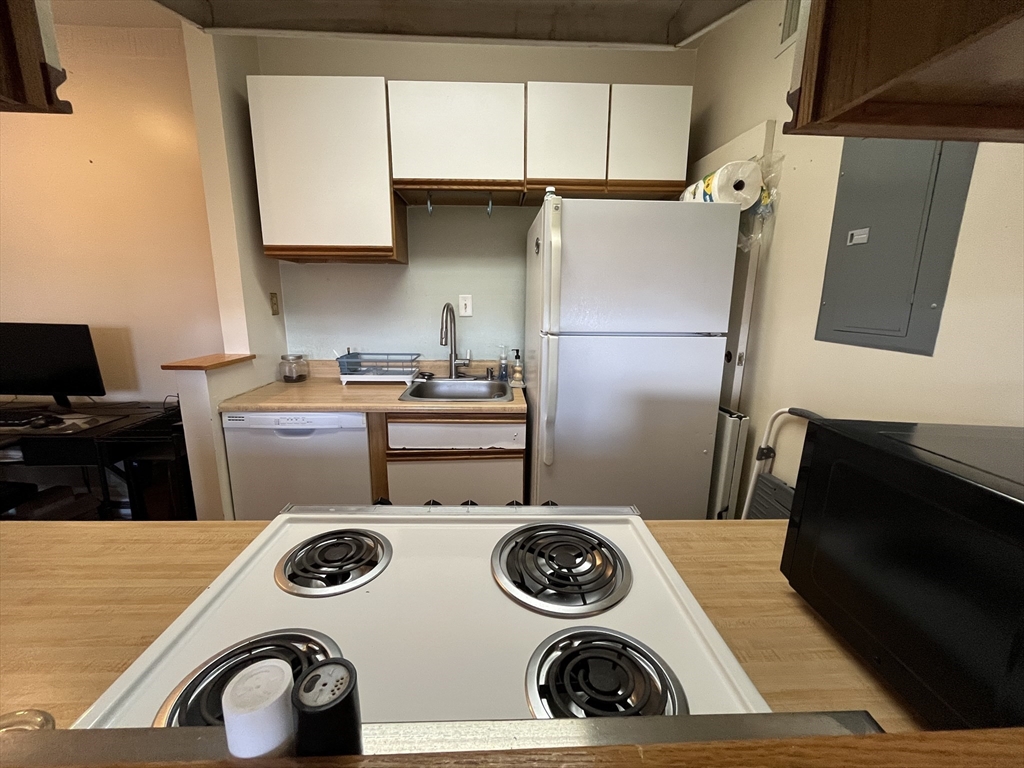 15 Keswick Street # 6