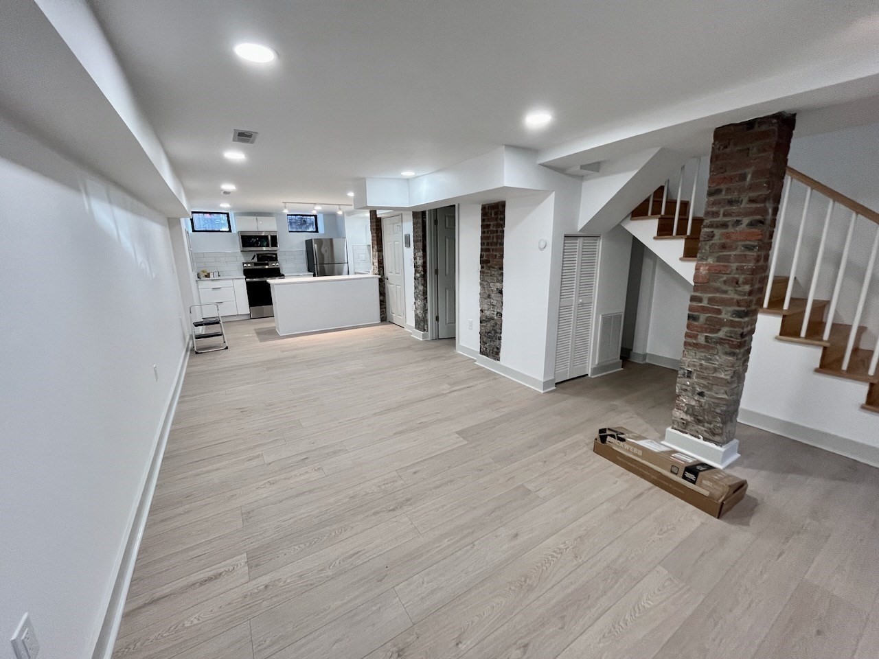 52 Clarendon # 1