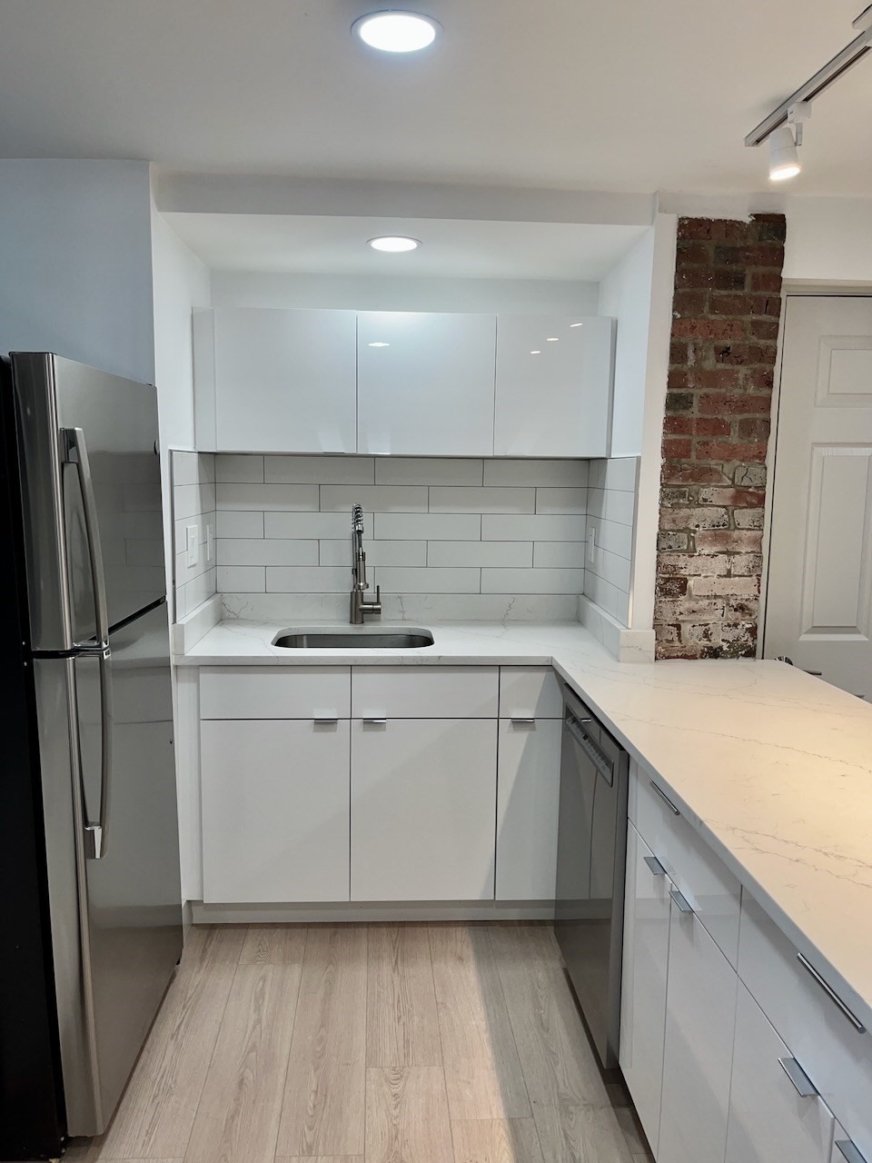 52 Clarendon # 1
