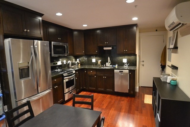 170 Saint Botolph Street # 2